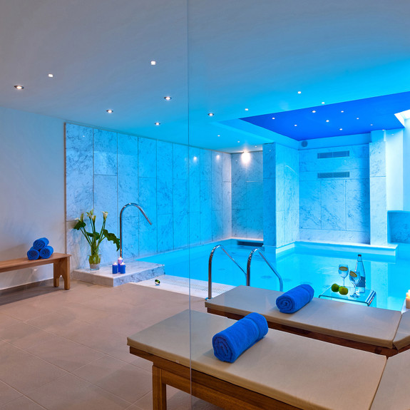 Hotel indoor pool