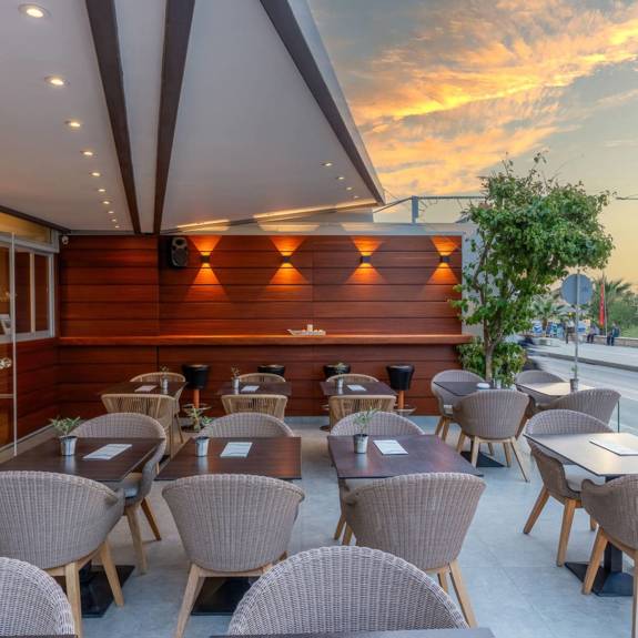 Kriti Beach Hotel Armenistis 02