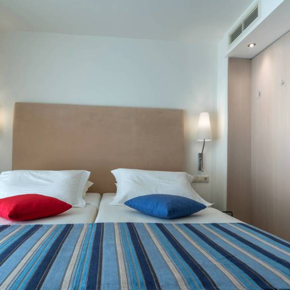 Kriti Beach Hotel Rethymno Deluxe Jacuzzi 22