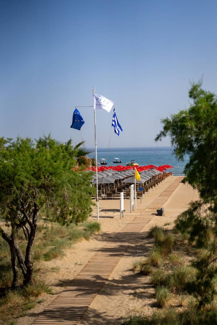 Kriti Beach Hotel Beach 16