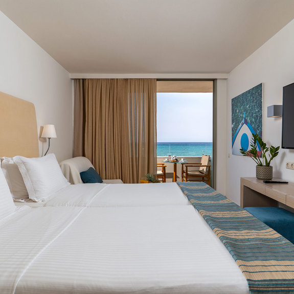Kriti Beach Hotel Superior Junior Suite Sea View 2