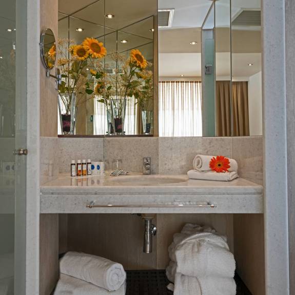 Kriti Beach Hotel Rethymno Deluxe Jacuzzi 25