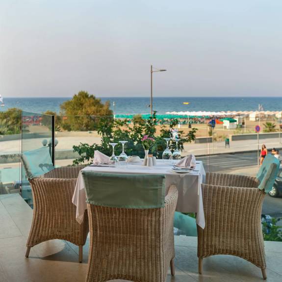 Kriti Beach Hotel Rethymno A La Carte Restaurant 25